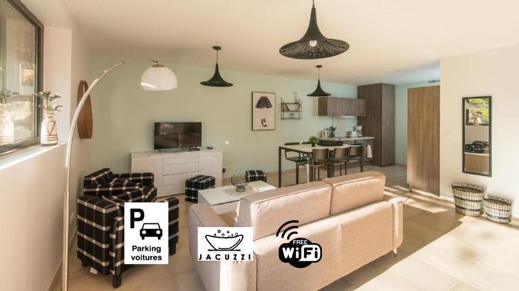 Cote Jardin Avec Jacuzzi Privatif Et Parking Prive Apartment Sarlat-la-Caneda Exterior photo